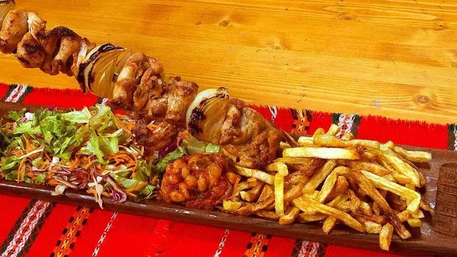 Шишчета и традиционна българска храна в София