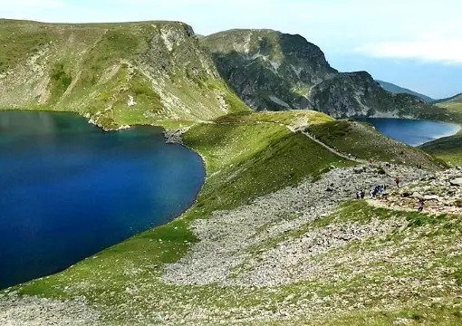 A deep blue Rila lake seen from the trail